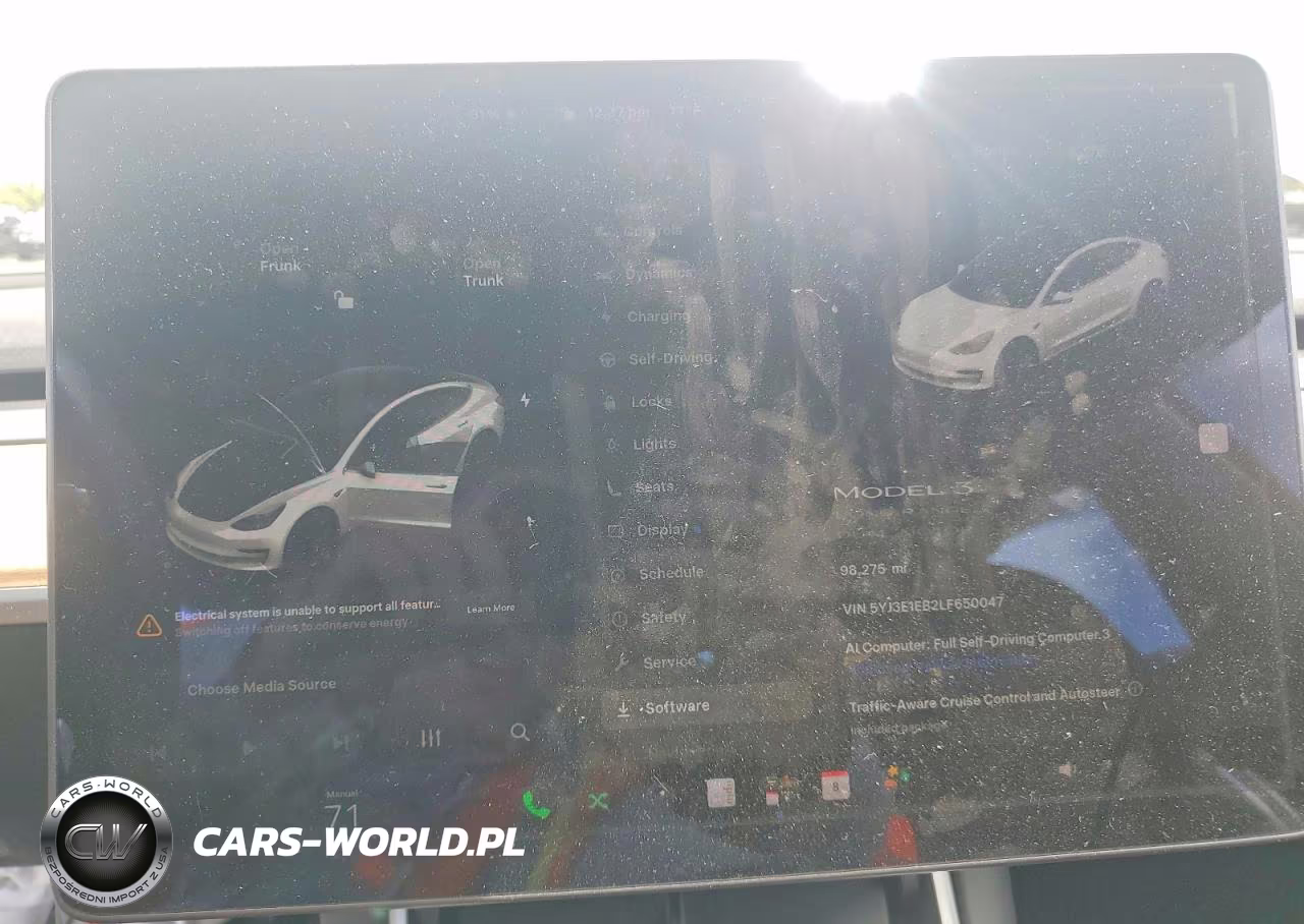 2020 Tesla Model 3 VIN:5YJ3E1EB2LF650047 - 9