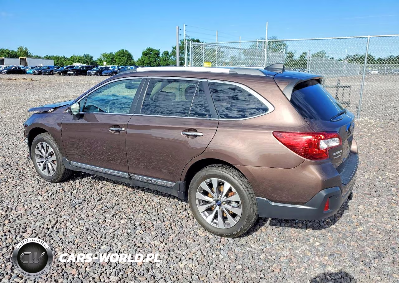 2019 Subaru Outback Touring VIN:4S4BSETC7K3320869 - 2