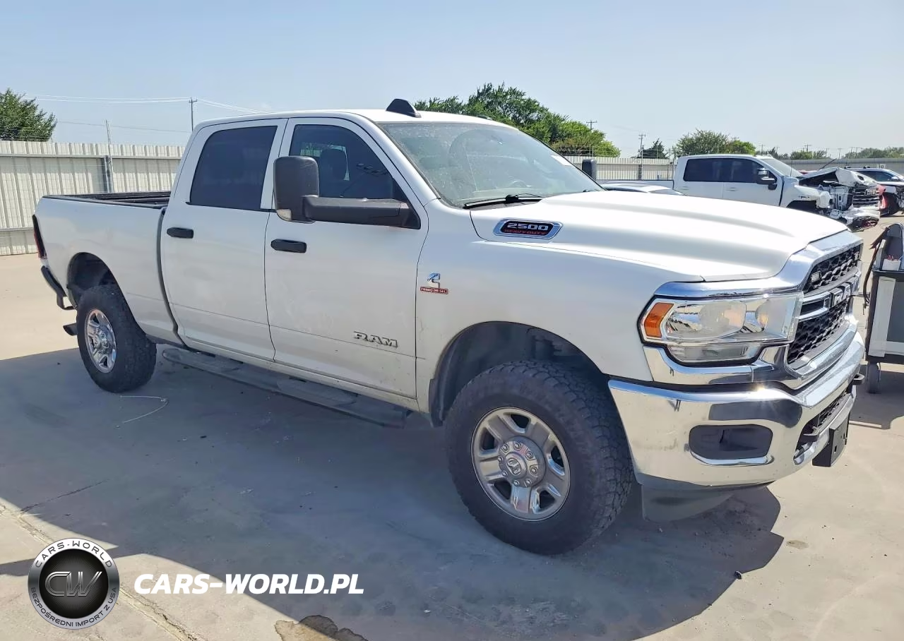 2022 Ram 2500 Tradesman VIN:3C6UR5CL3NG438242 - 4