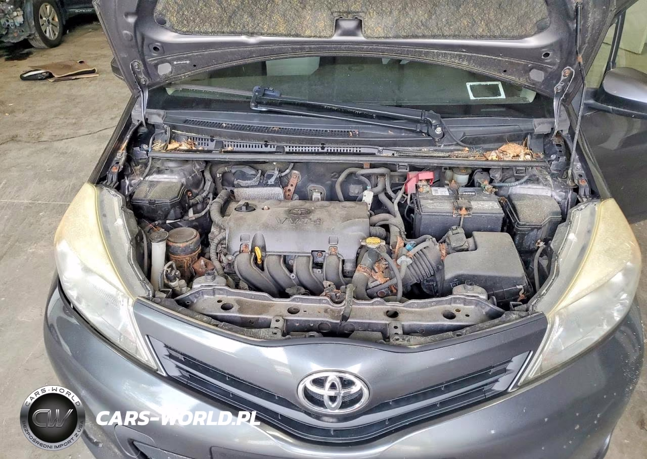 2012 Toyota Yaris 5-Door L VIN:JTDKTUD39CD519055 - 11