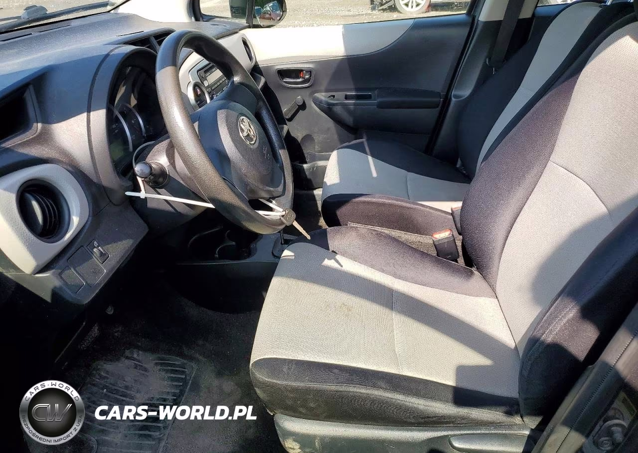 2012 Toyota Yaris 5-Door L VIN:JTDKTUD39CD519055 - 7