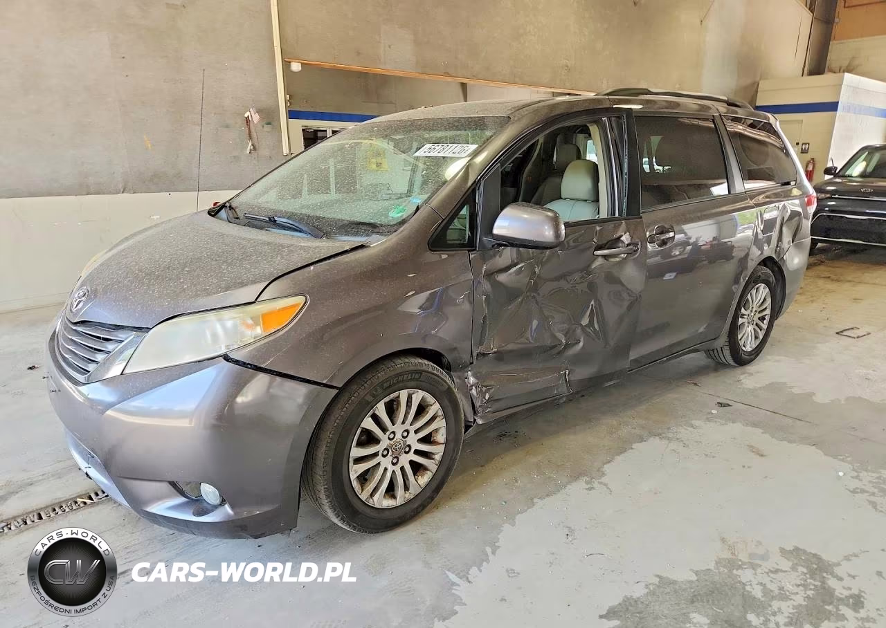 2011 Toyota Sienna Xle 8-Passenger
