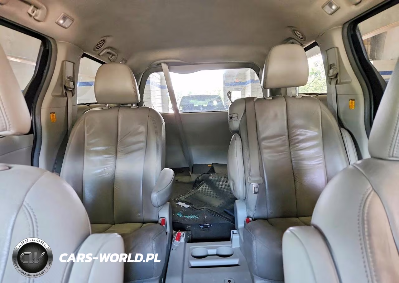 2011 Toyota Sienna Xle 8-Passenger VIN:5TDYK3DC6BS032051 - 10