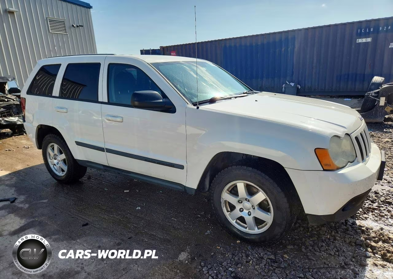 2008 Jeep Grand Cherokee Laredo VIN:1J8GR48KX8C247059 - 4