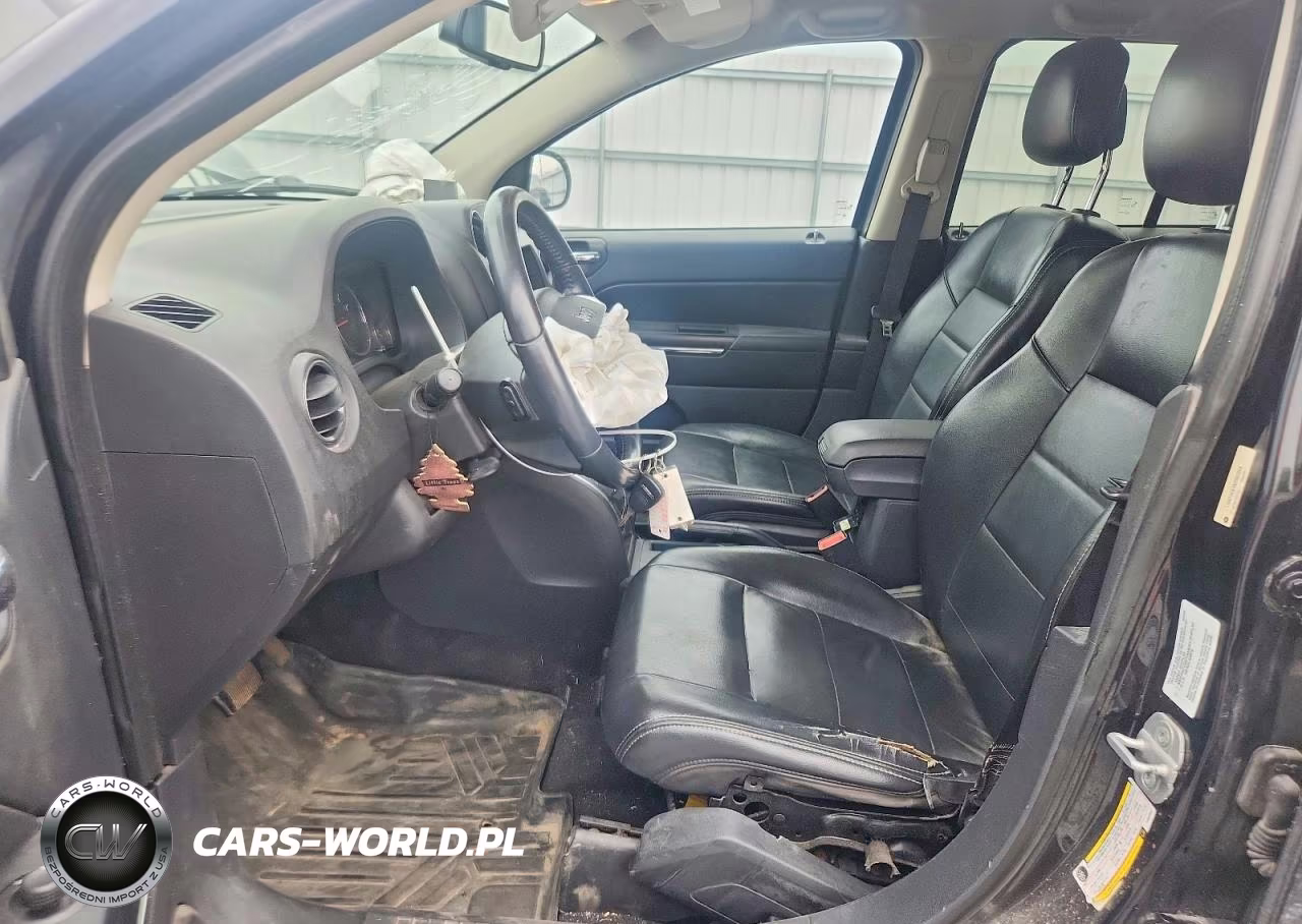 2010 Jeep Compass Limited VIN:1J4NT5FB4AD562944 - 7