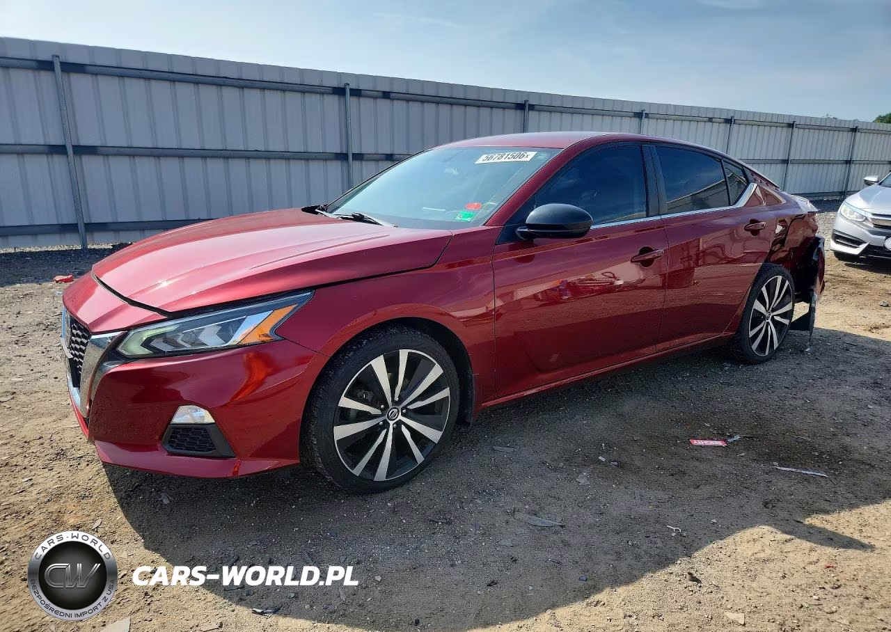 2019 Nissan Altima Sr – zdjęcie 1 z 12