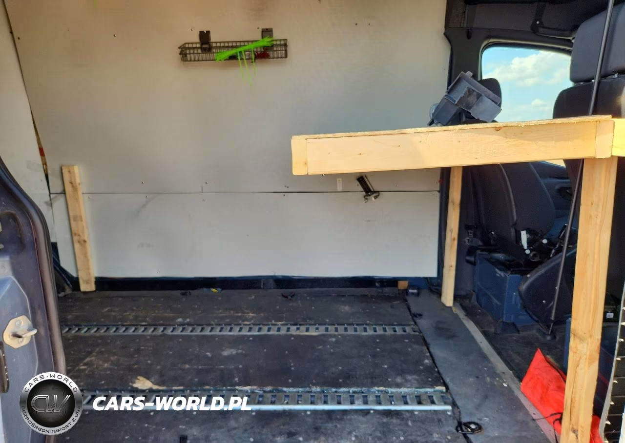 2019 Mercedes-Benz Sprinter 2500 VIN:WD4PF1CDXKP130465 - 10