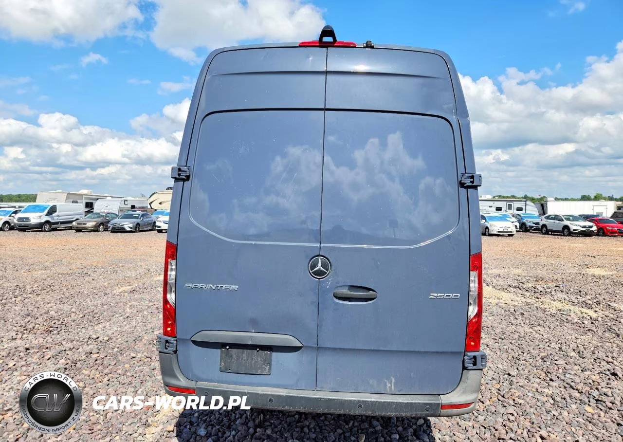 2019 Mercedes-Benz Sprinter 2500 VIN:WD4PF1CDXKP130465 - 6