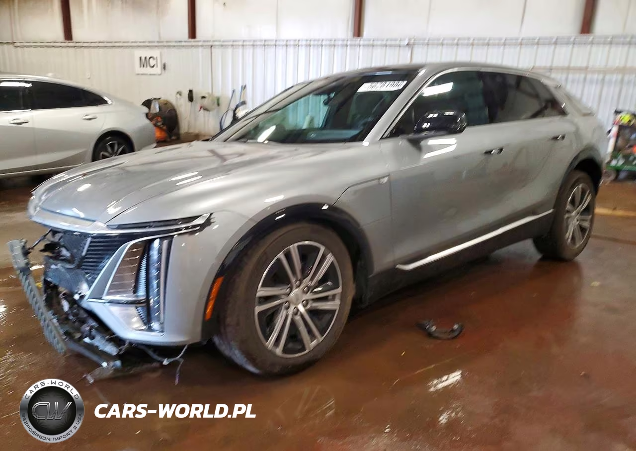 2025 Cadillac Lyriq Luxury