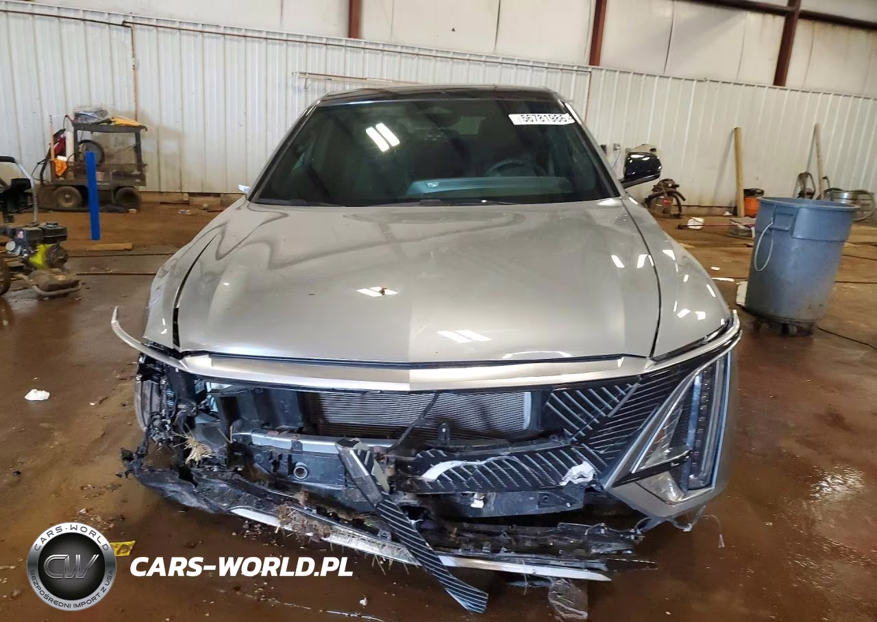 2025 Cadillac Lyriq Luxury VIN:1GYKPRRL1SZ319129 - 5