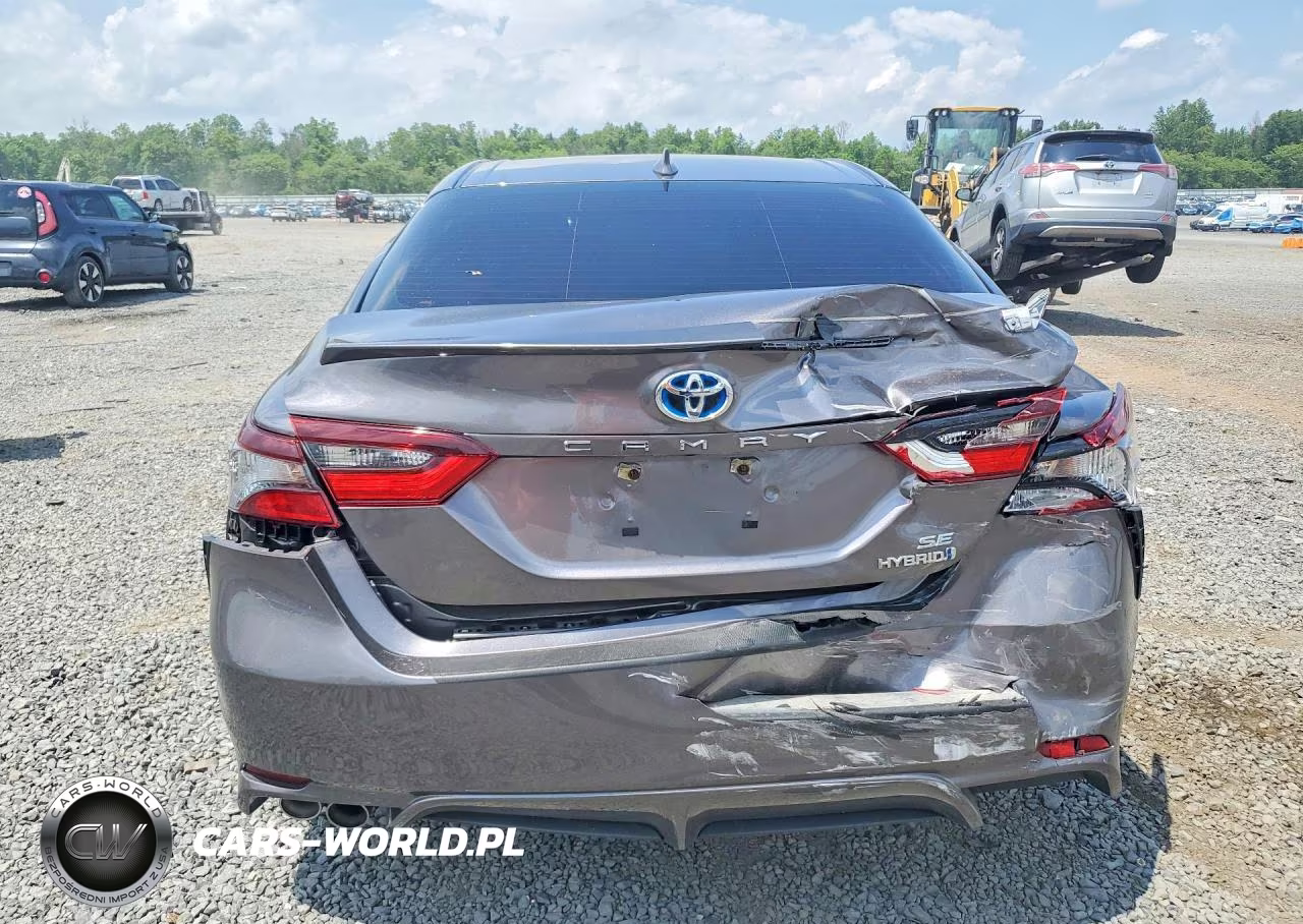 2024 Toyota Camry Hybrid Se VIN:4T1G31AKXRU068528 - 6