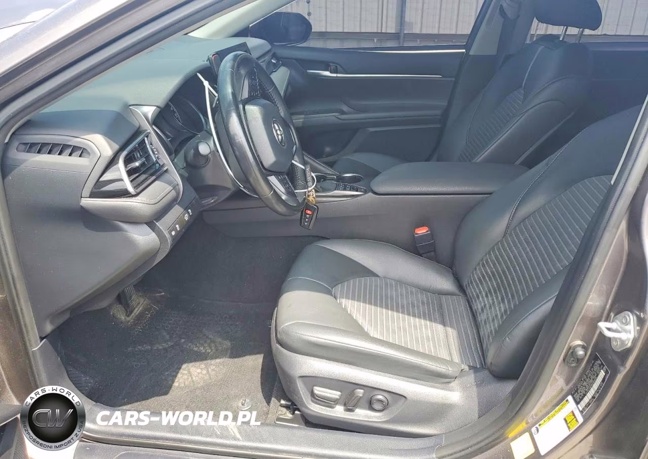 2024 Toyota Camry Hybrid Se VIN:4T1G31AKXRU068528 - 7