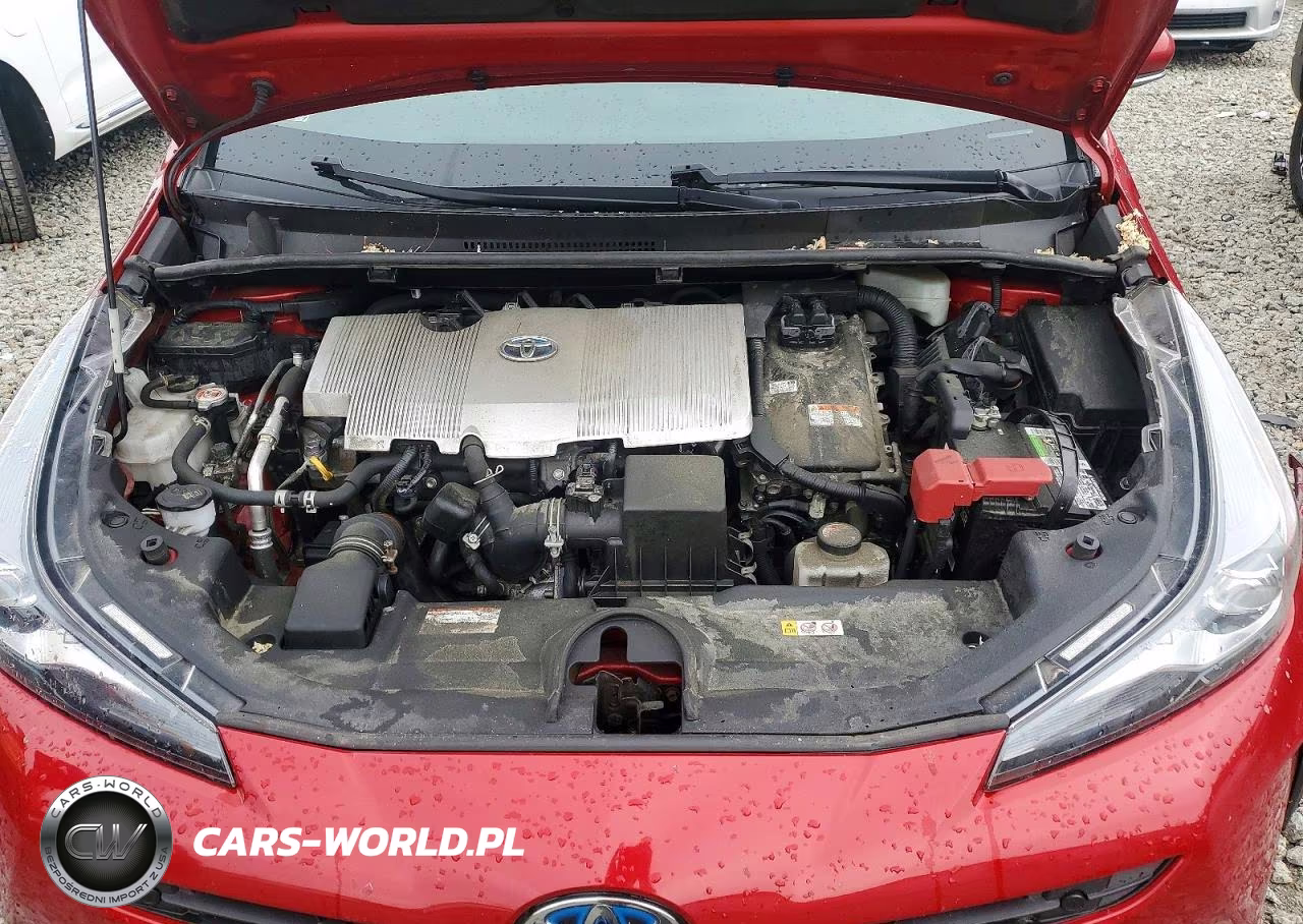 2021 Toyota Prius Le VIN:JTDKAMFU6M3140016 - 11