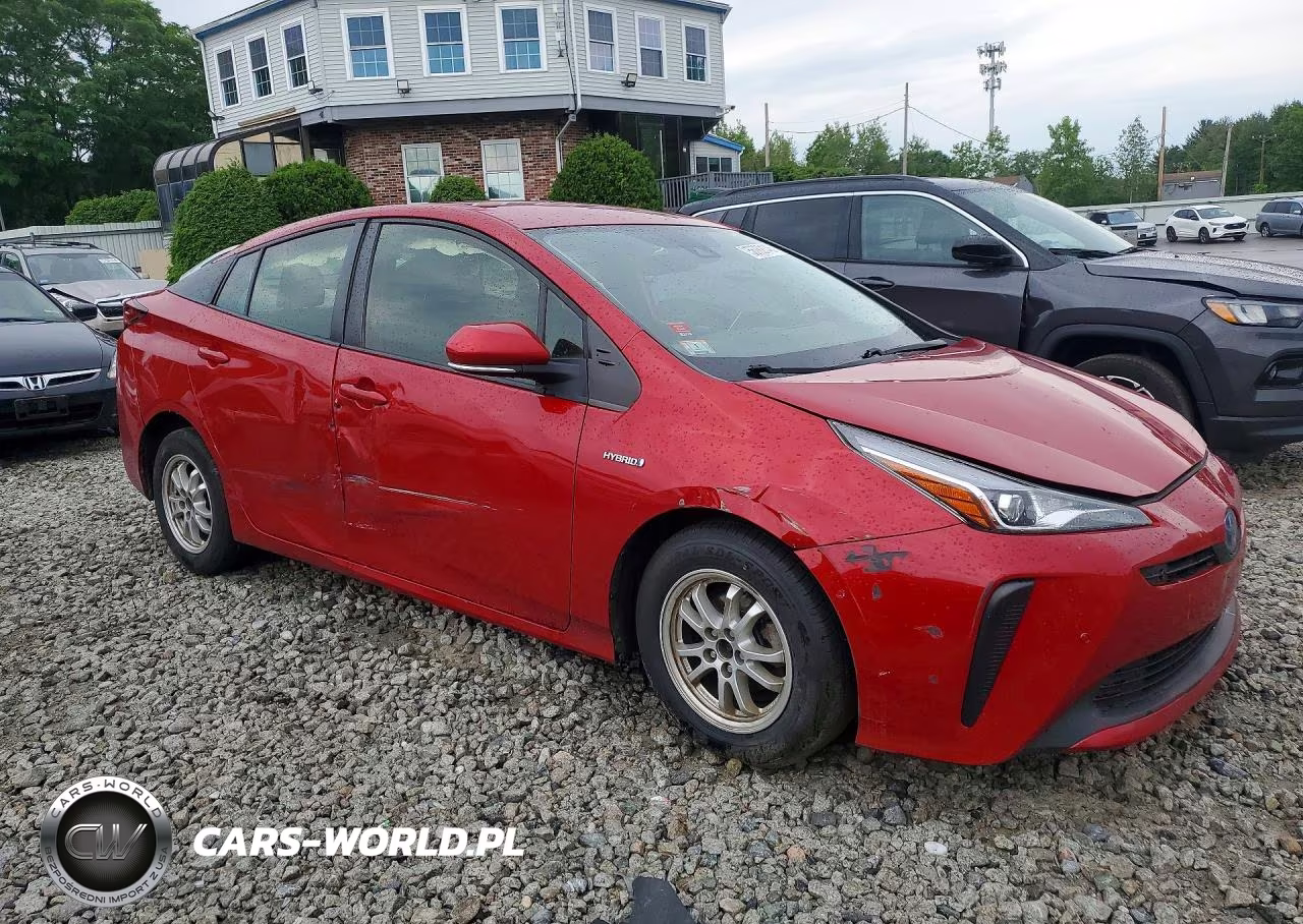2021 Toyota Prius Le VIN:JTDKAMFU6M3140016 - 4