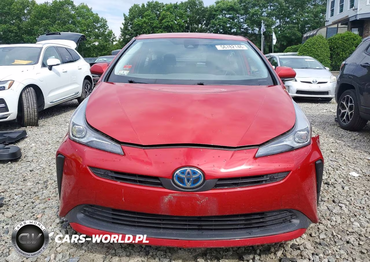 2021 Toyota Prius Le VIN:JTDKAMFU6M3140016 - 5