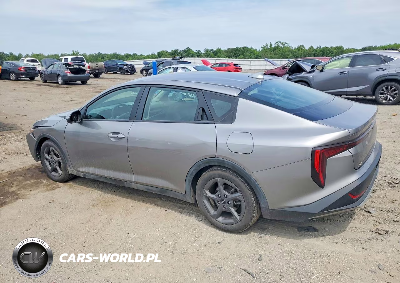 2025 Kia K4 Lxs VIN:3KPFT4DE1SE028883 - 2