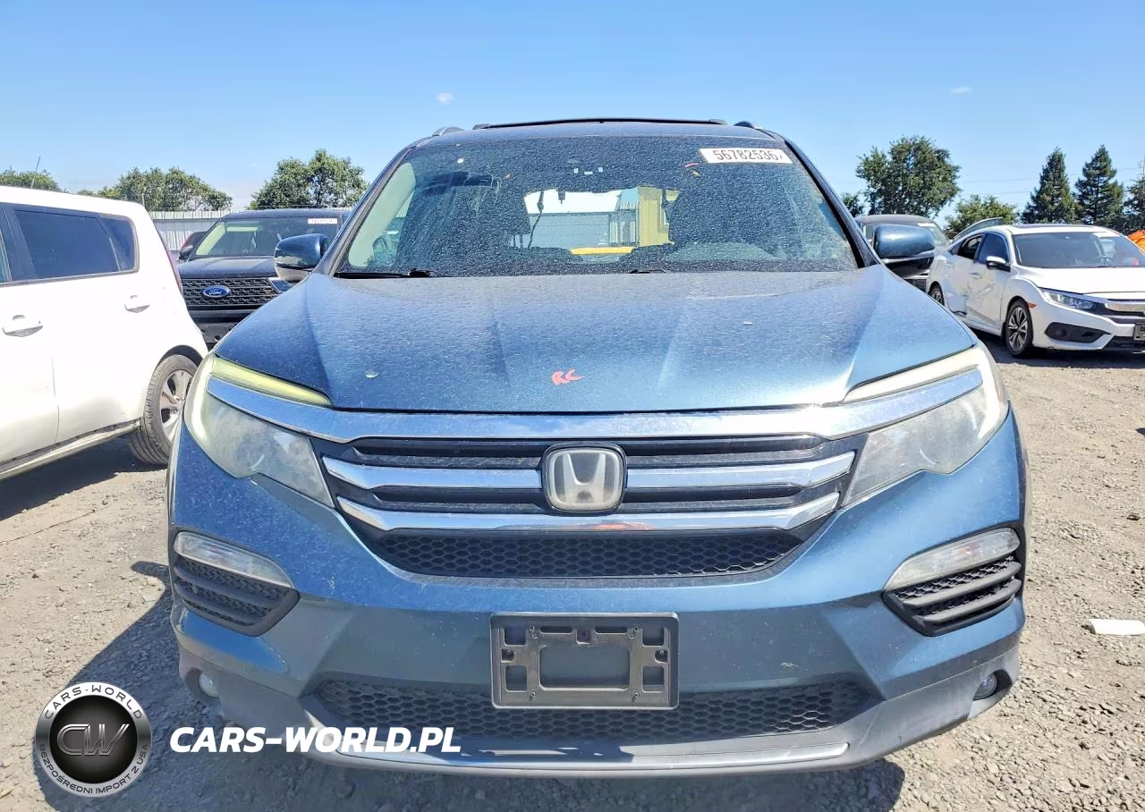 2017 Honda Pilot Elite VIN:5FNYF6H01HB079863 - 5