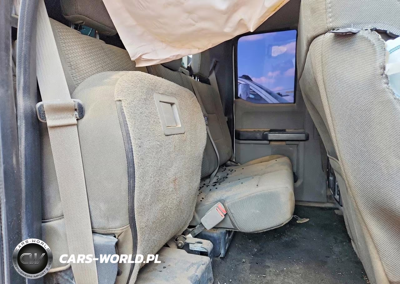 2017 Ford F550 Super Duty VIN:1FD0X5GT2HEC33218 - 10