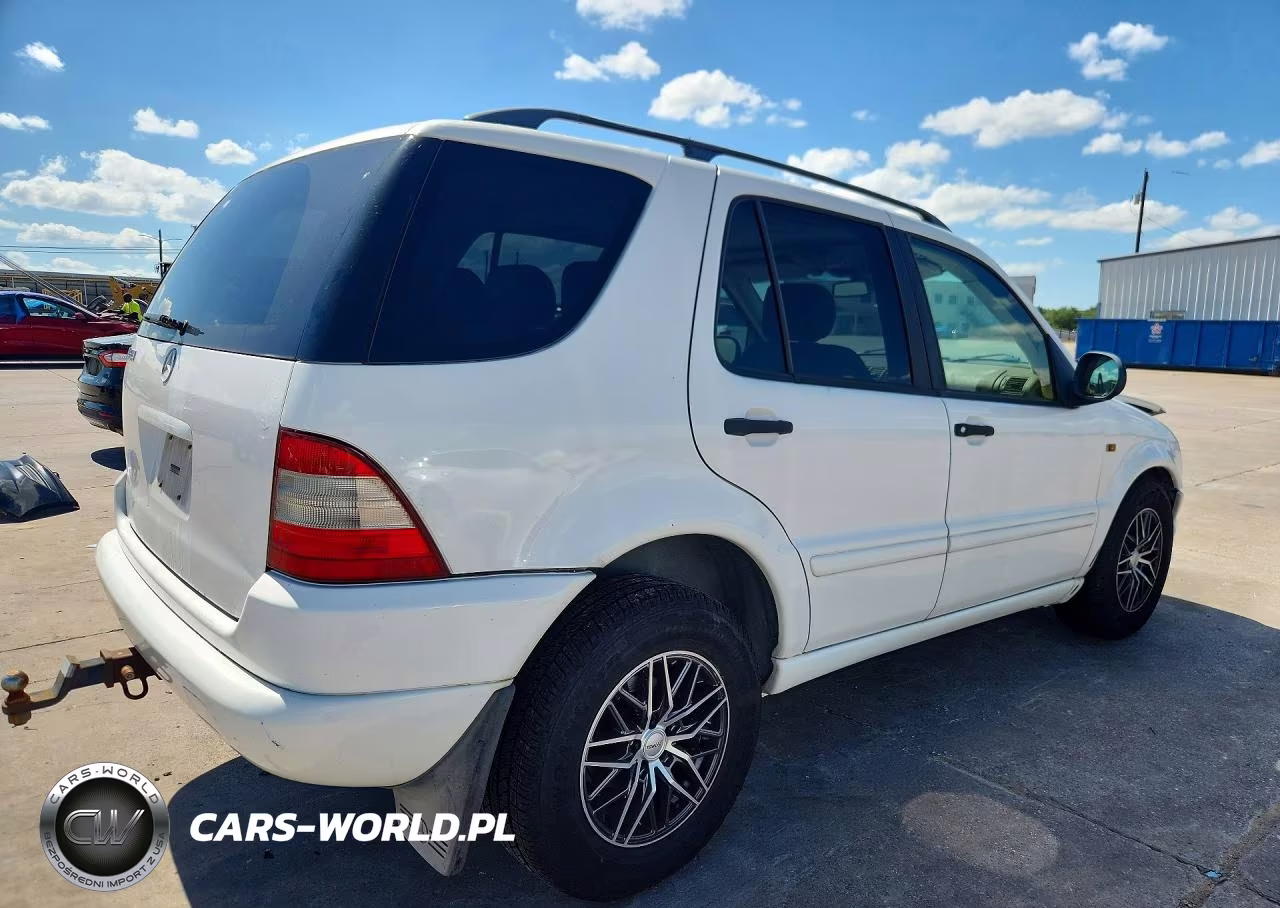 2000 Mercedes-Benz Ml 320 VIN:4JGAB54EXYA193969 - 3