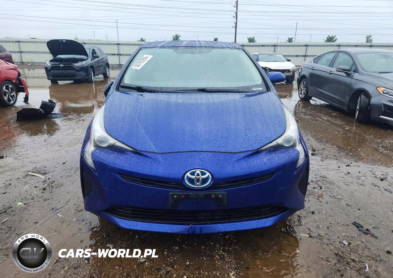 2016 Toyota Prius Two VIN:JTDKBRFU1G3519620 - 5