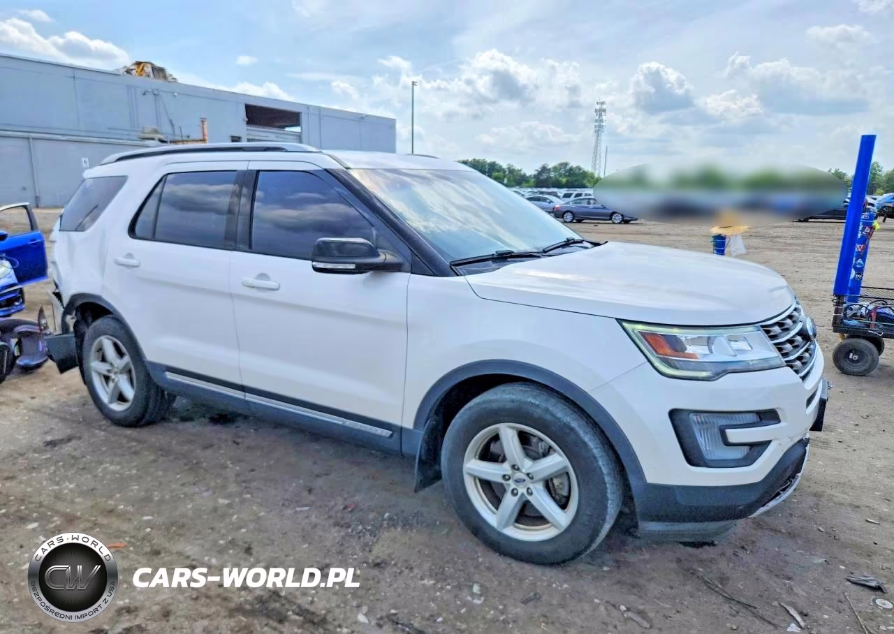 2017 Ford Explorer Xlt VIN:1FM5K8D82HGE20095 - 4