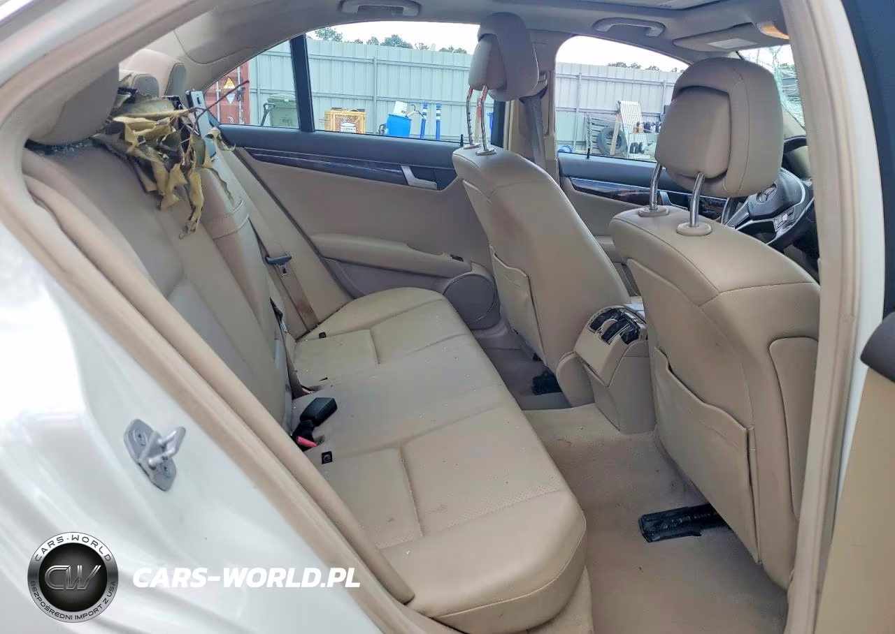 2012 Mercedes-Benz C 250 VIN:WDDGF4HB4CR194211 - 10