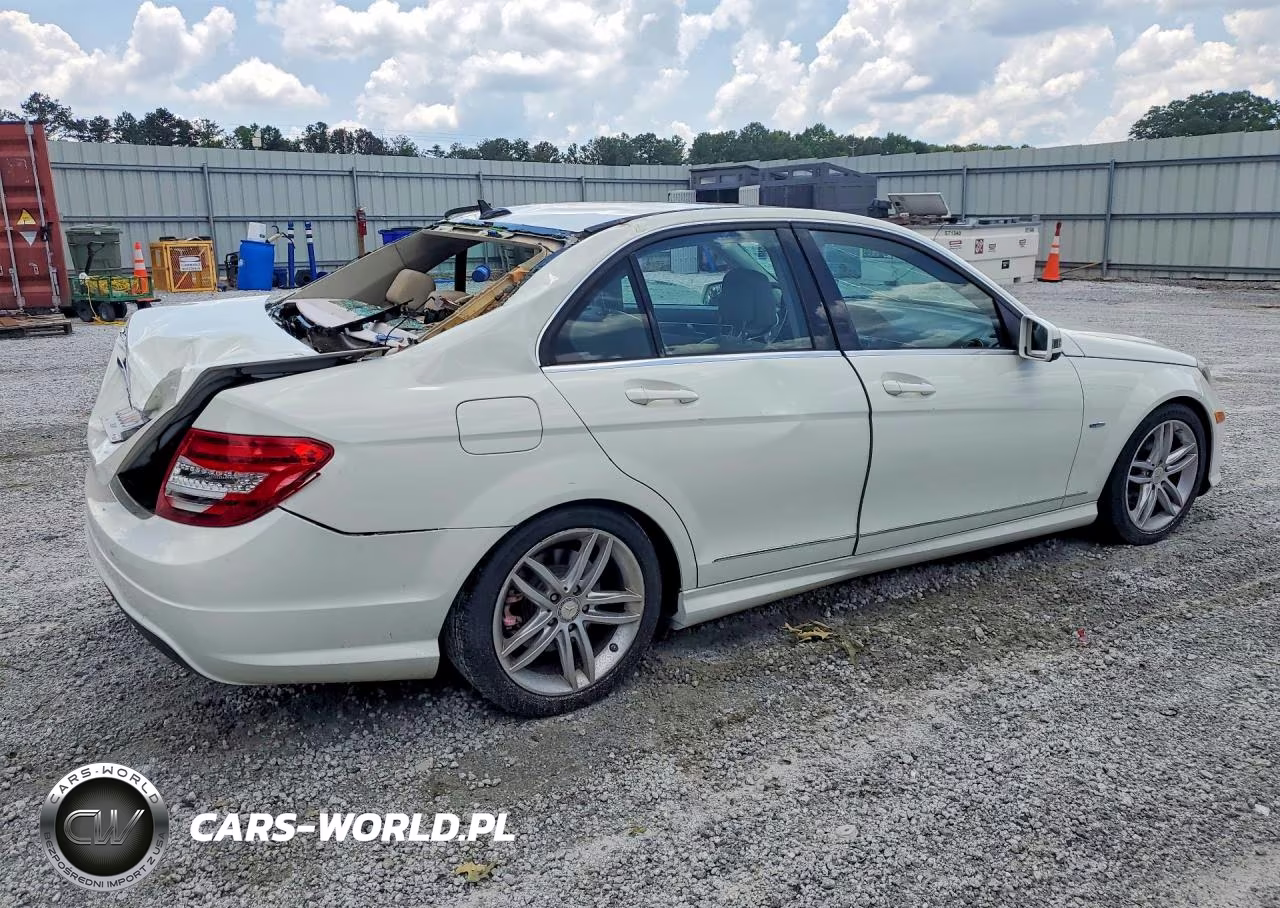 2012 Mercedes-Benz C 250 VIN:WDDGF4HB4CR194211 - 3