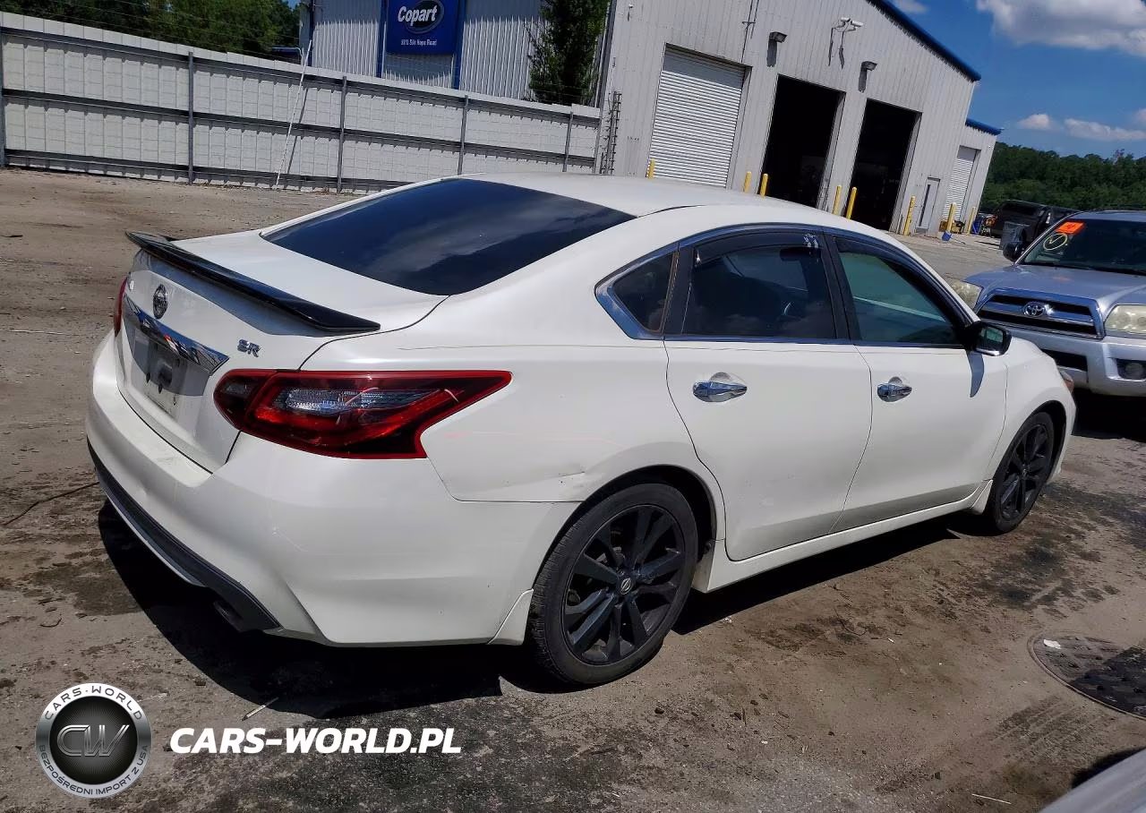 2017 Nissan Altima 2.5 Sr VIN:1N4AL3AP8HC472441 - 3