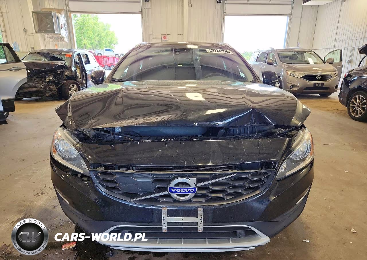2018 Volvo V60 Cross Country Premier VIN:YV440MWK3J2056440 - 5