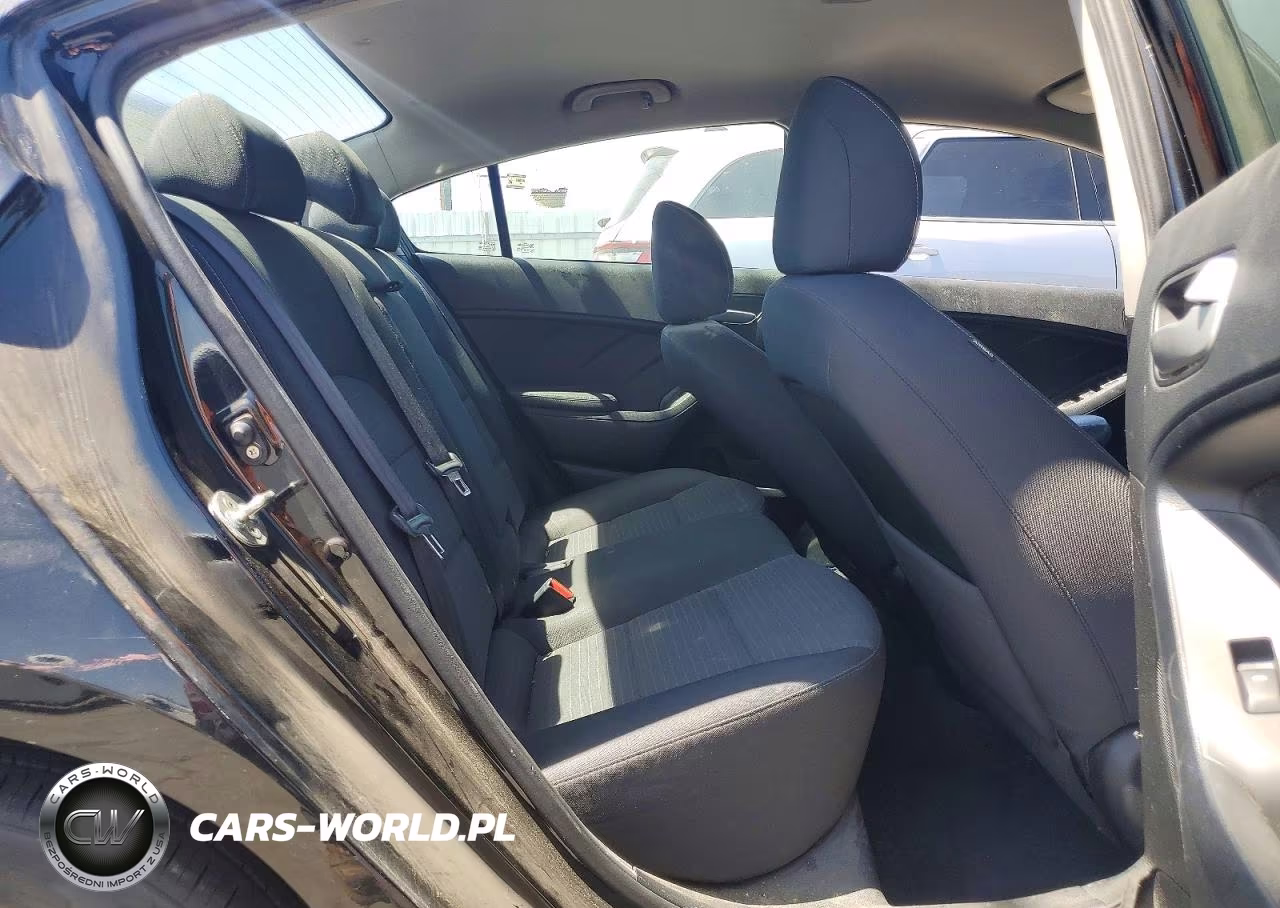2018 Kia Forte Lx VIN:3KPFL4A7XJE199345 - 10