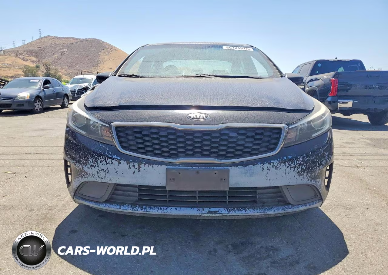 2018 Kia Forte Lx VIN:3KPFL4A7XJE199345 - 5