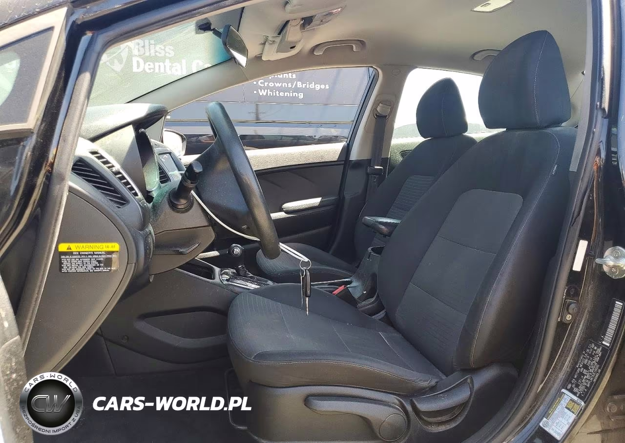 2018 Kia Forte Lx VIN:3KPFL4A7XJE199345 - 7