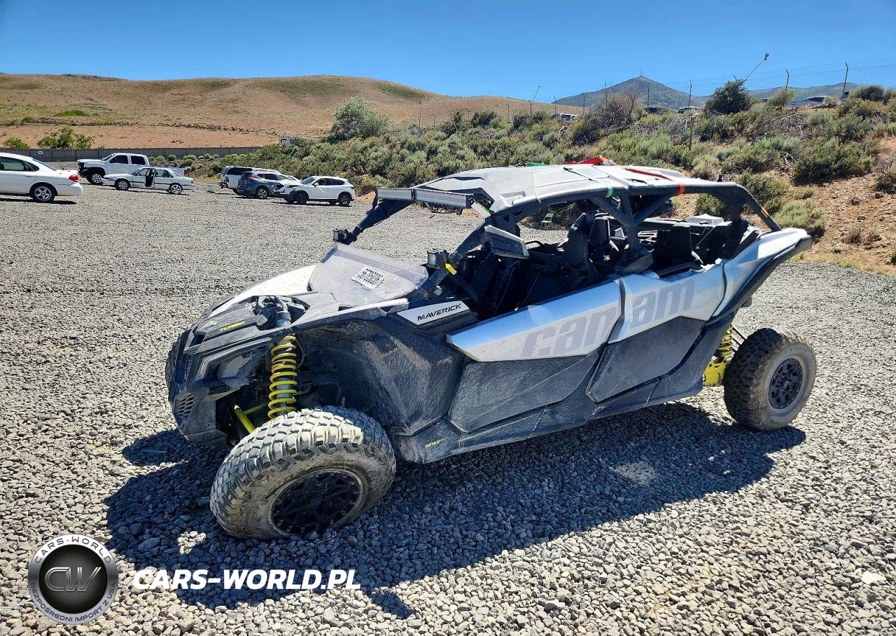 2019 Can-Am Maverick X3 Utility Vehicle VIN:3JBVMAY25KK000242 - 2