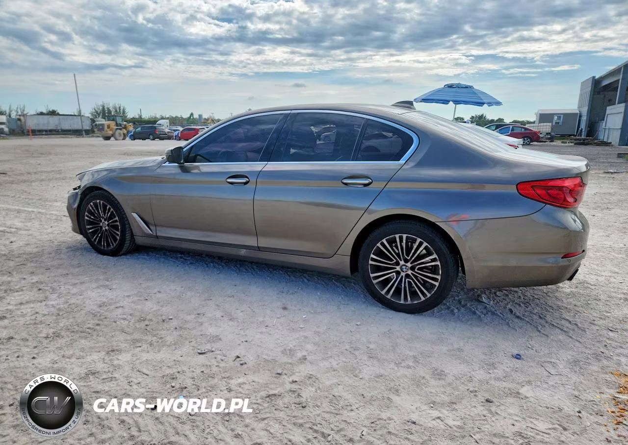 2018 BMW 530 I VIN:WBAJA5C55JWA38215 - 2