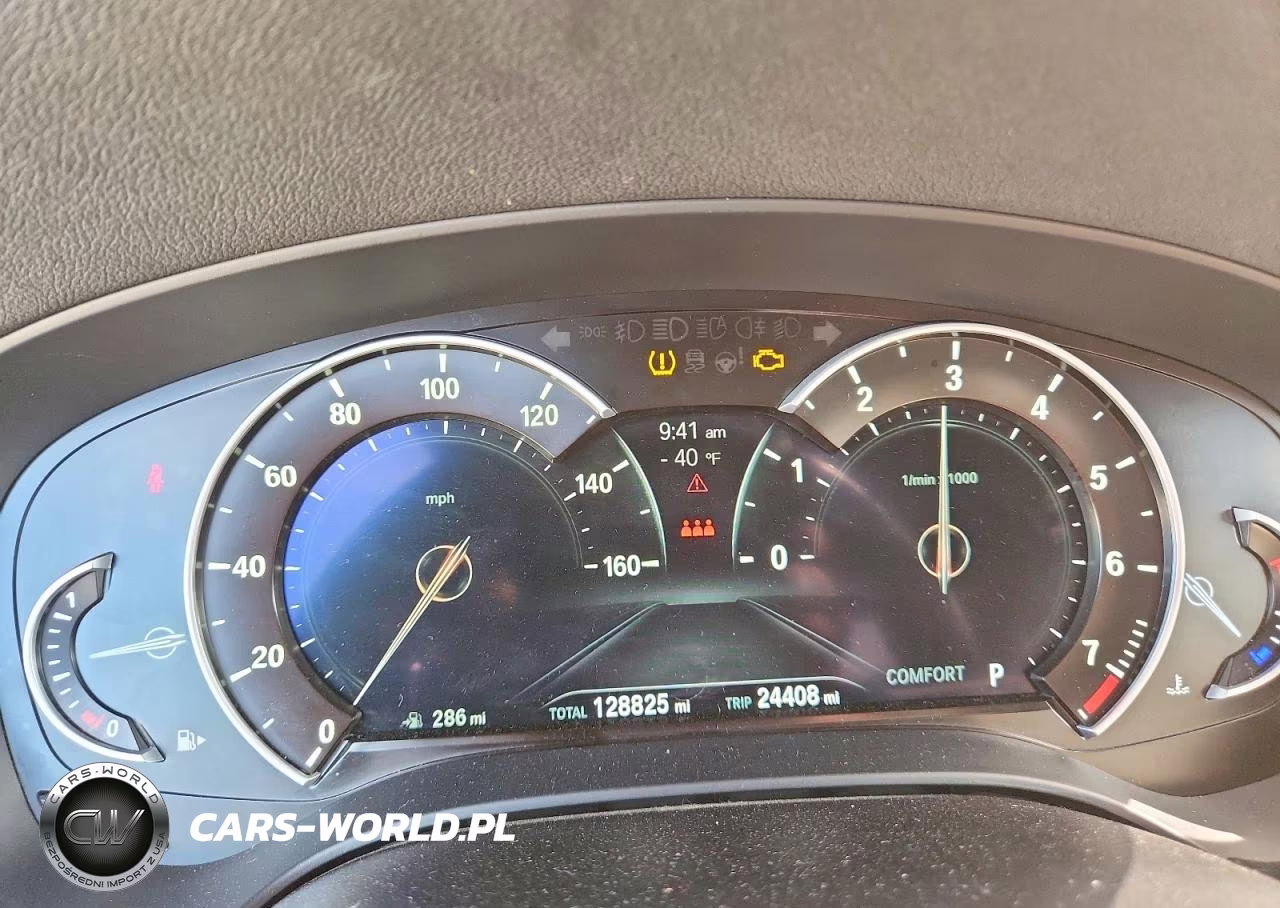 2018 BMW 530 I VIN:WBAJA5C55JWA38215 - 9