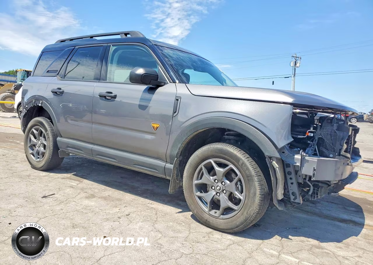 2021 Ford Bronco Sport Badlands VIN:3FMCR9D90MRA55453 - 4