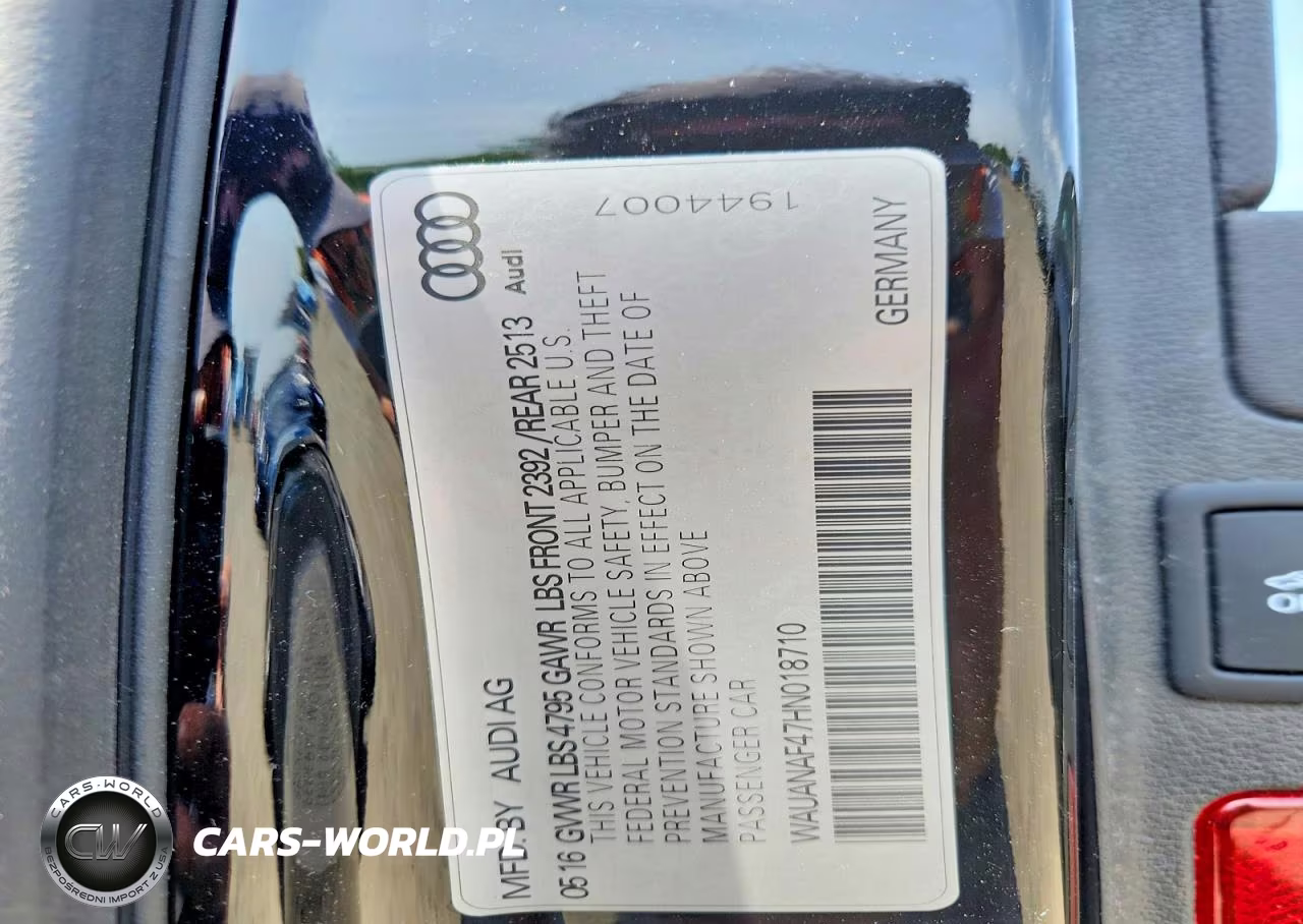 2017 Audi A4 Premium VIN:WAUANAF47HN018710 - 12