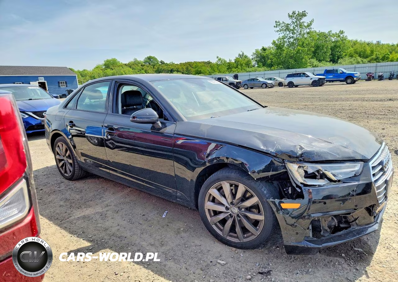 2017 Audi A4 Premium VIN:WAUANAF47HN018710 - 4