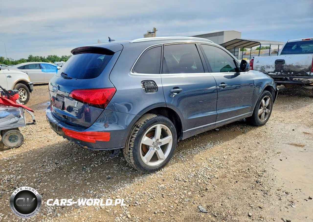 2011 Audi Q5 Premium Plus VIN:WA1LFAFP9BA042728 - 3