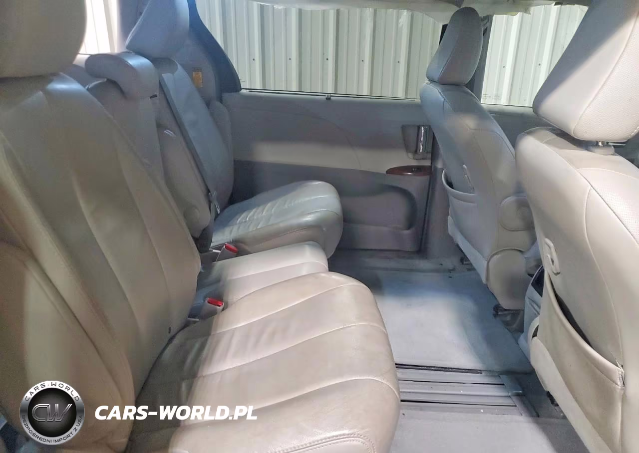 2014 Toyota Sienna Xle 8-Passenger VIN:5TDYK3DCXES459592 - 11