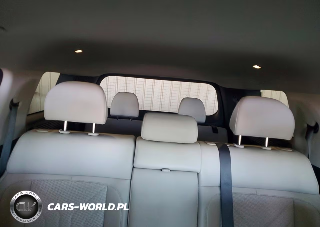 2025 Hyundai Santa Fe VIN:5NMP2DGL8SH130465 - 10