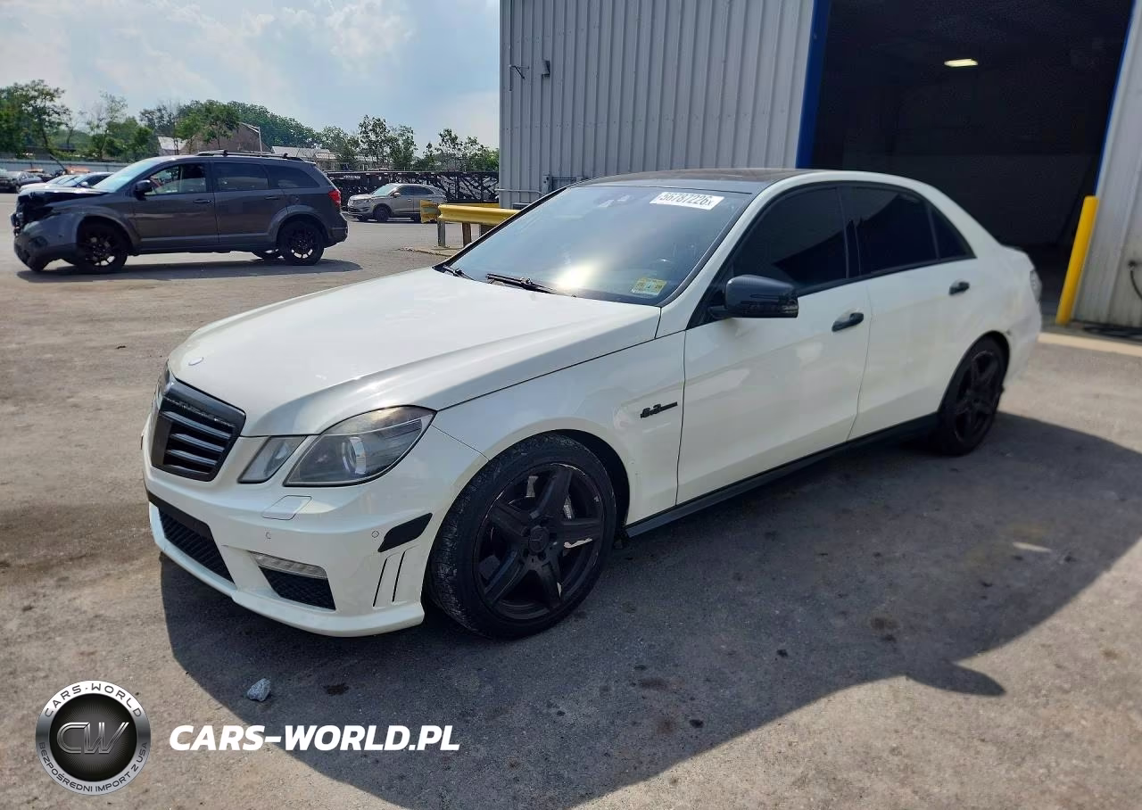 2010 Mercedes-Benz E 63 Amg – zdjęcie 1 z 12