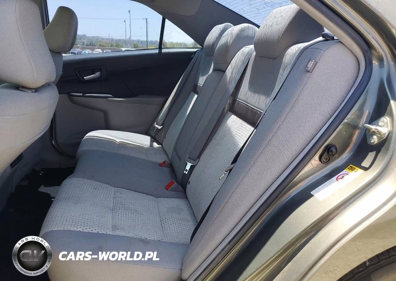 2014 Toyota Camry Le VIN:4T4BF1FKXER380696 - 10