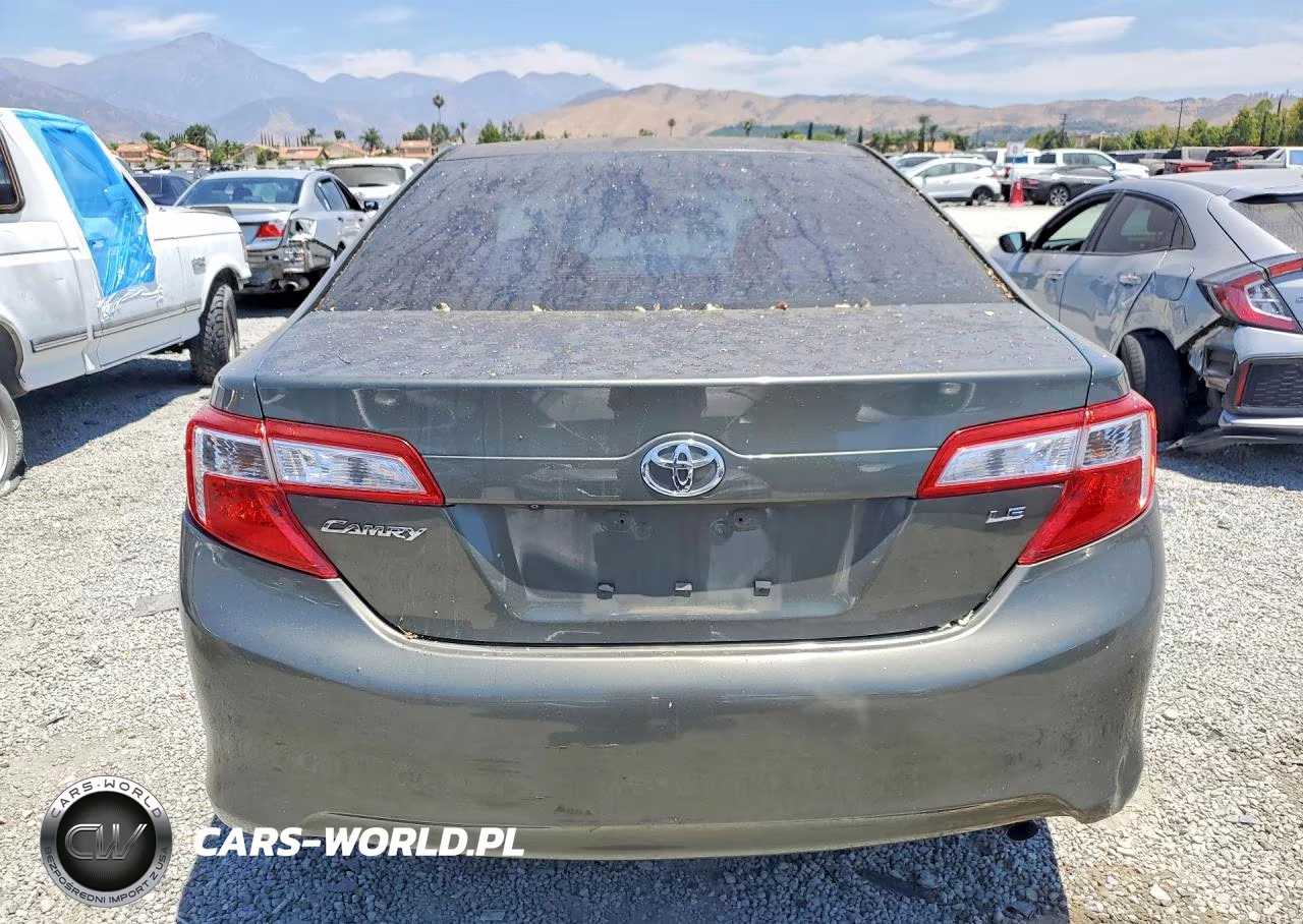 2014 Toyota Camry Le VIN:4T4BF1FKXER380696 - 6