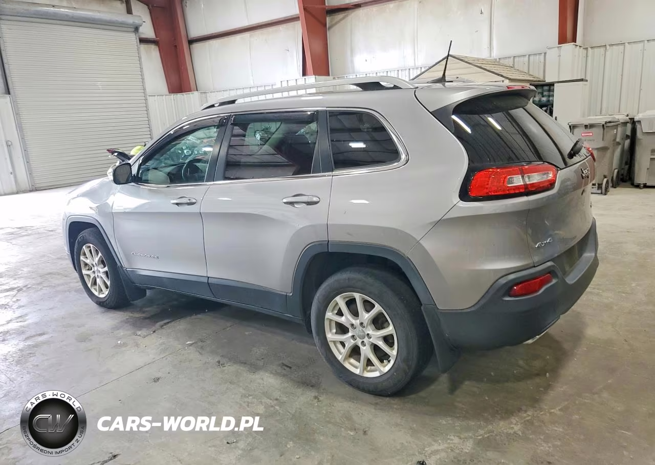 2016 Jeep Cherokee Latitude VIN:1C4PJMCS6GW322441 - 2