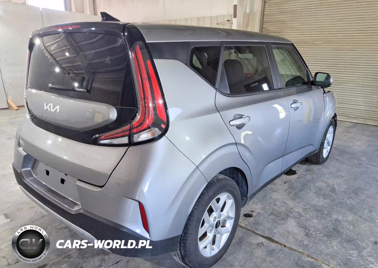 2015 Kia Soul Base VIN:KNDJN2A2XF7771311 - 3