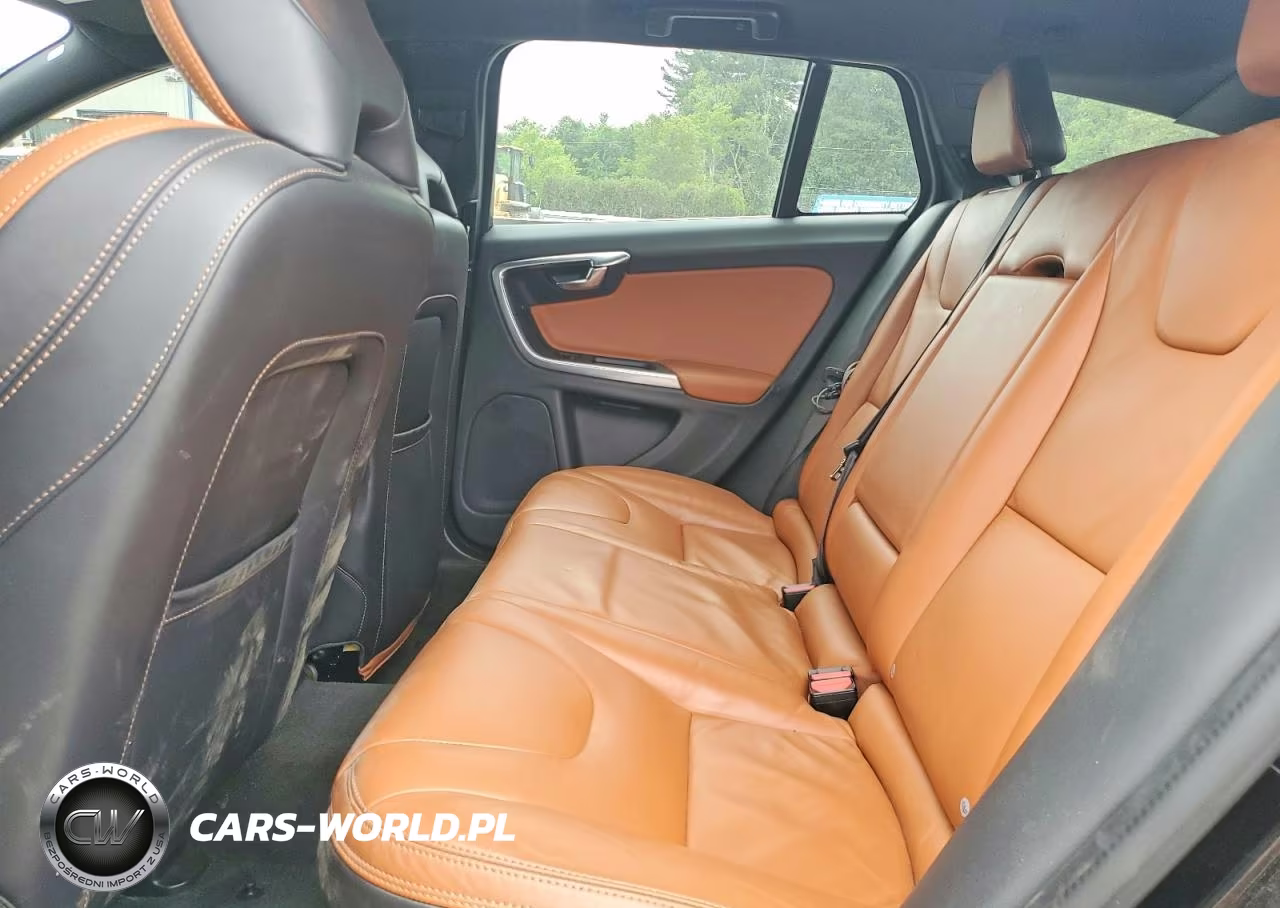 2015 Volvo V60 Premier VIN:YV126MEB5F1188679 - 11
