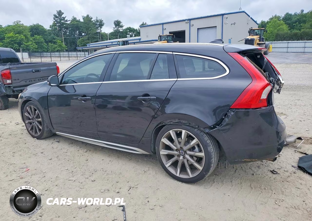 2015 Volvo V60 Premier VIN:YV126MEB5F1188679 - 2