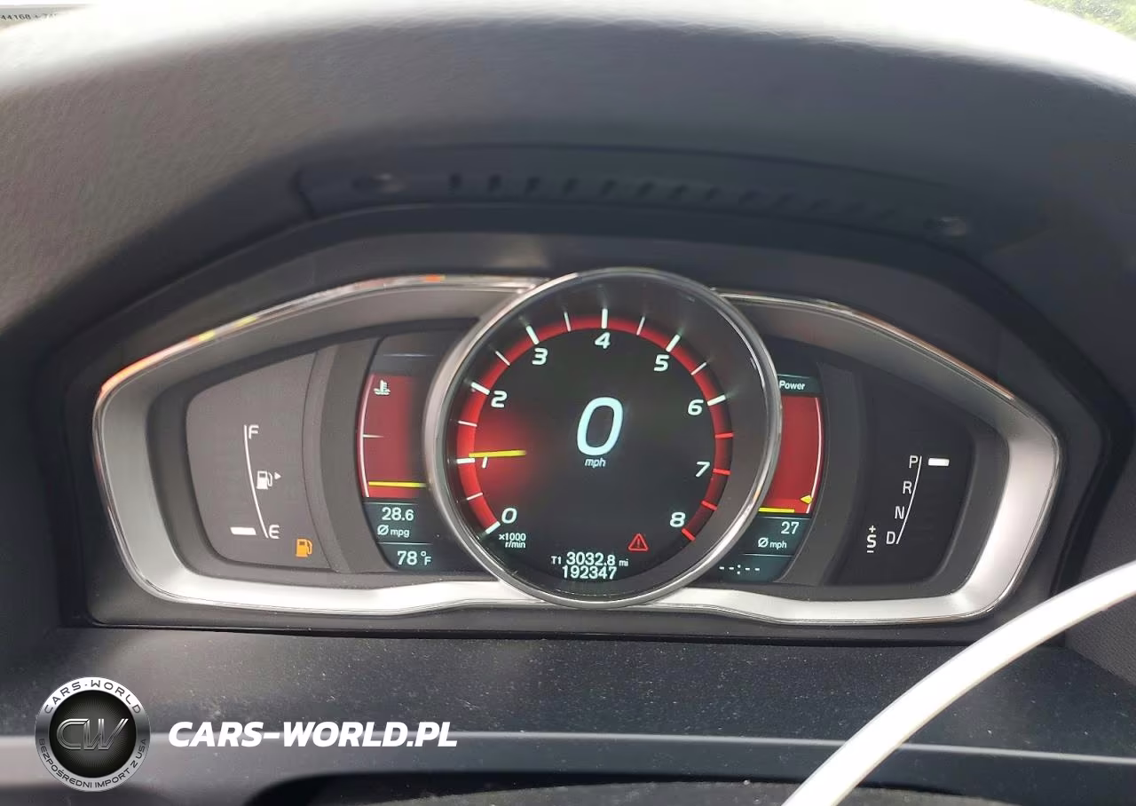 2015 Volvo V60 Premier VIN:YV126MEB5F1188679 - 9