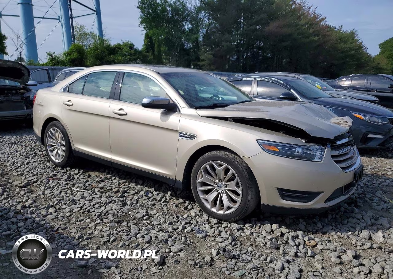 2018 Ford Taurus Limited VIN:1FAHP2F81JG116104 - 4